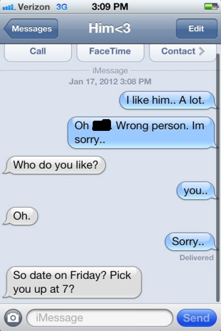 Awkward! 15 Embarrassing Text Messages Sent To The Wrong People ...